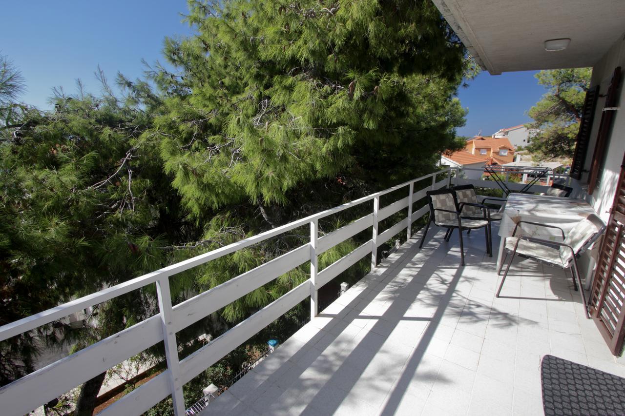 Apartments Simac Трогир Экстерьер фото
